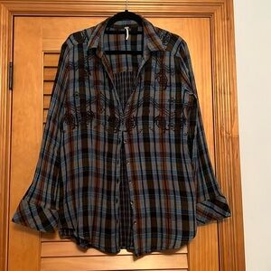 Gorgeous Free People Embroidered Shirt Size L